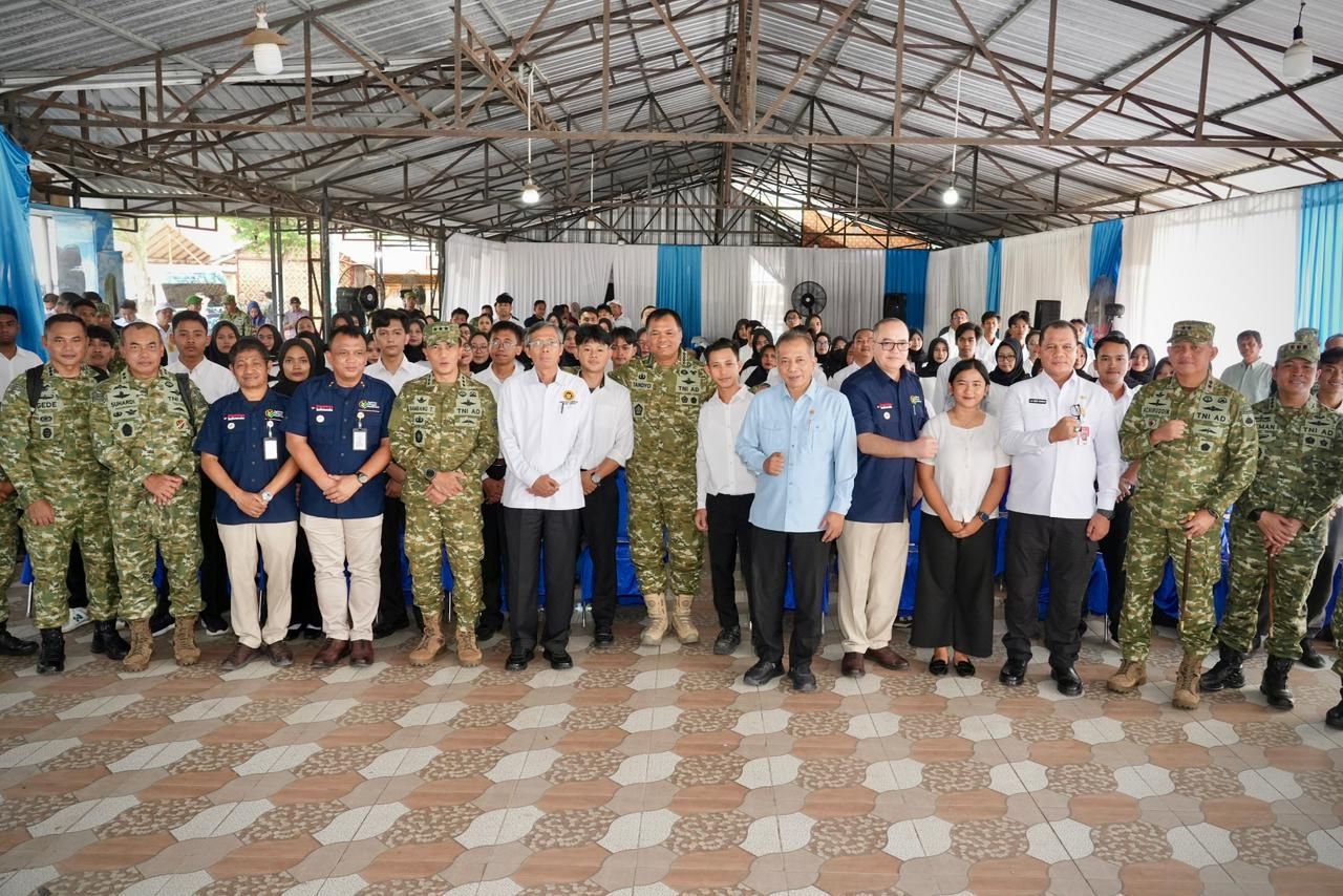 Pangdam IV/Diponegoro Dampingi Wakil Panglima TNI Tinjau Kesiapan Launching KDKMP di Banyumas