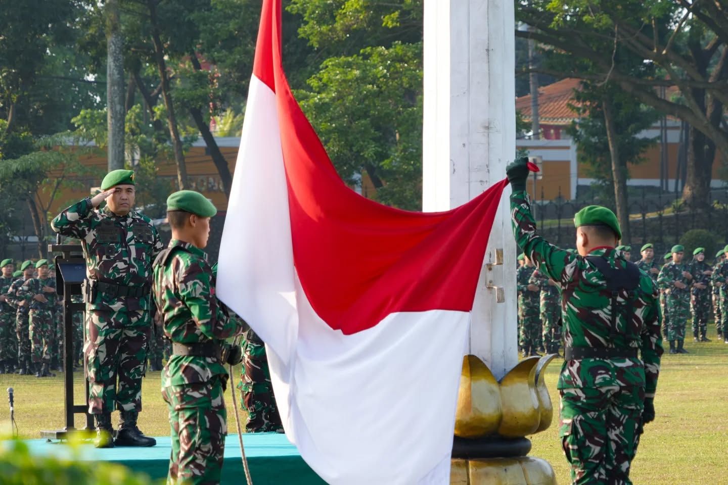 Kasdam IV/Diponegoro Pimpin Upacara Bendera, Tekankan Profesionalisme dan Kewaspadaan Hadapi Ancaman Nonmiliter