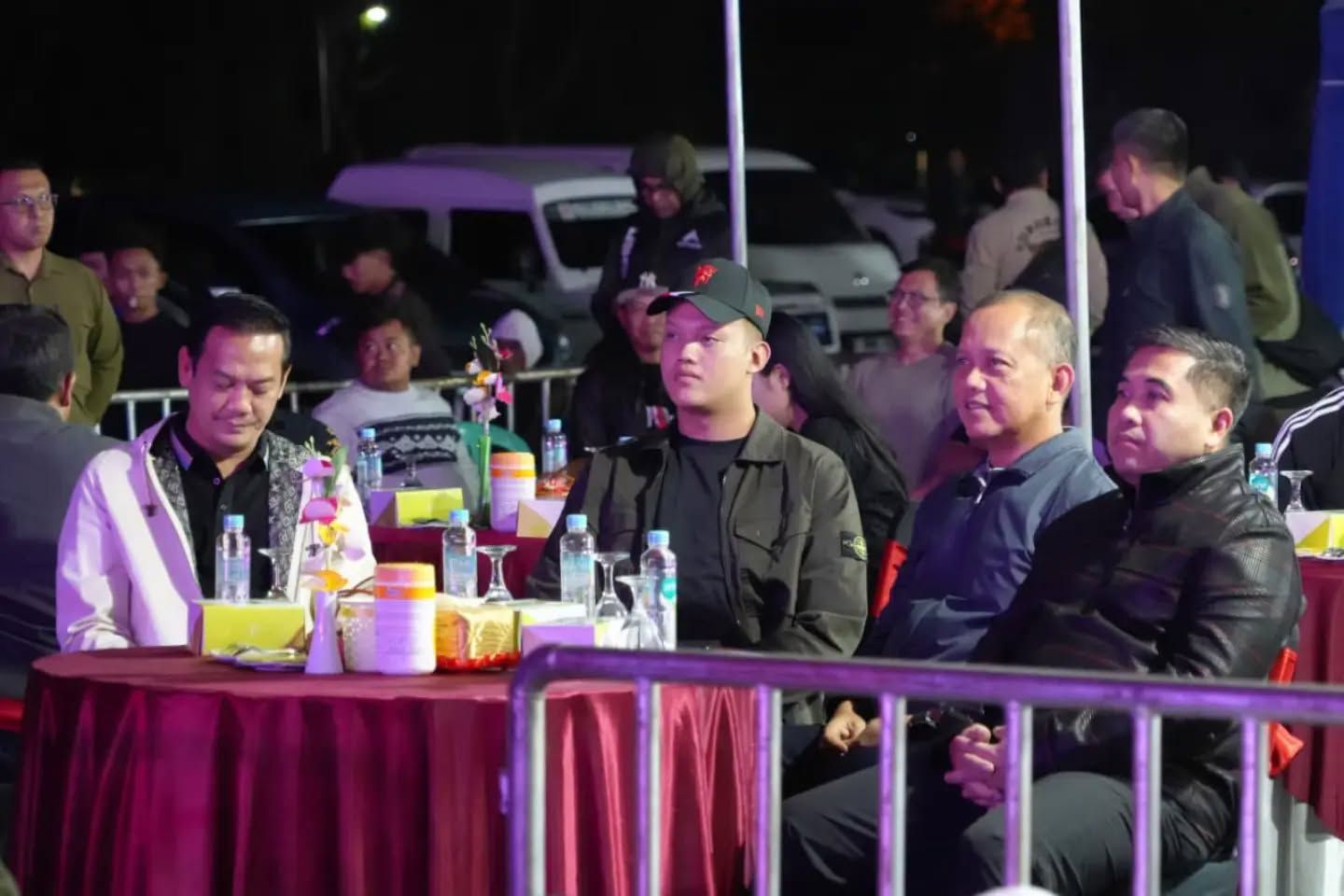 Pangdam IV/Diponegoro Nobar Bersama Warga, Bangun Kebersamaan Lewat Semangat Olahraga
