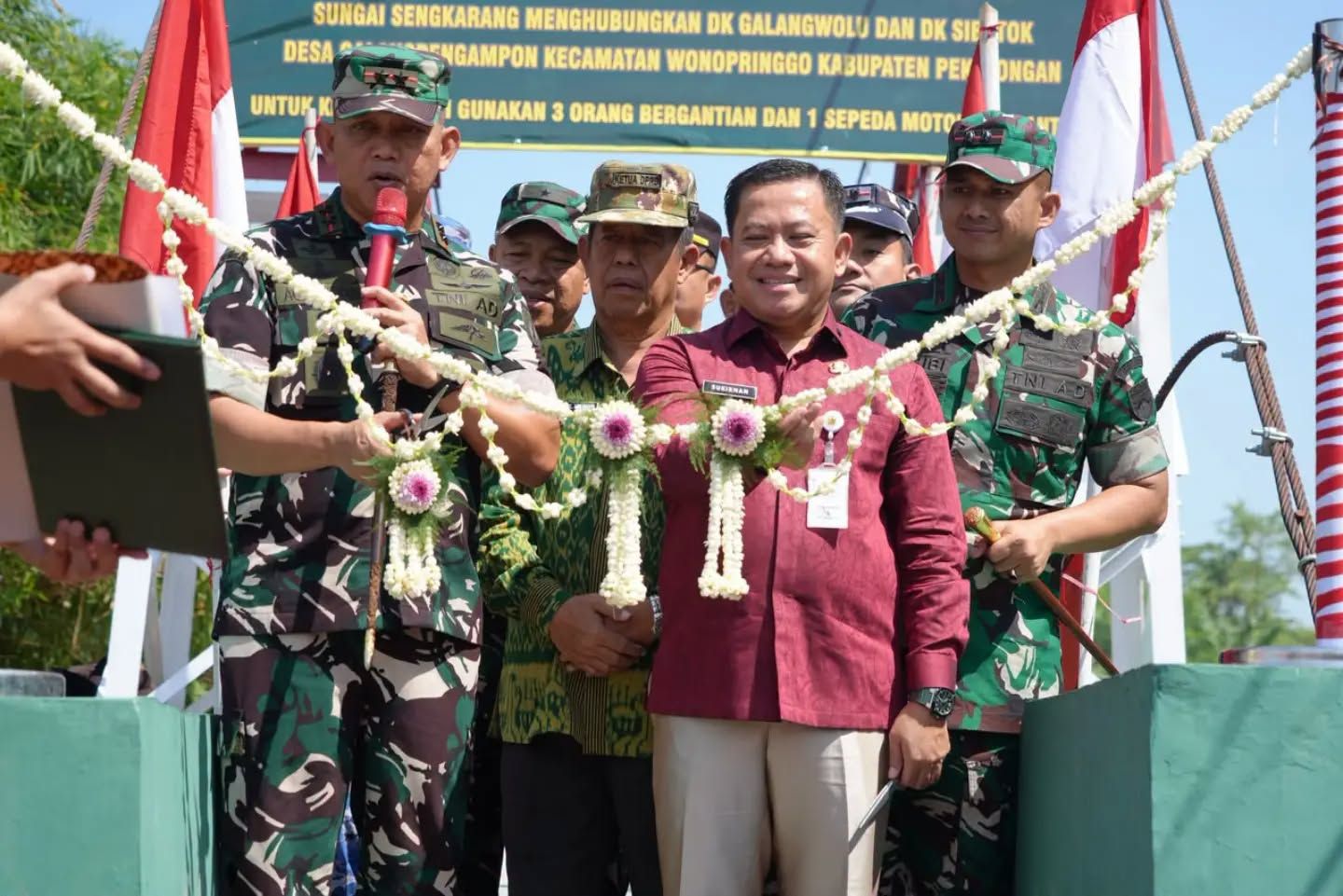 Tingkatkan Kesejahteraan dan Aksesibilitas Warga, Pangdam IV/Diponegoro Resmikan Jembatan Garuda Secara Serentak