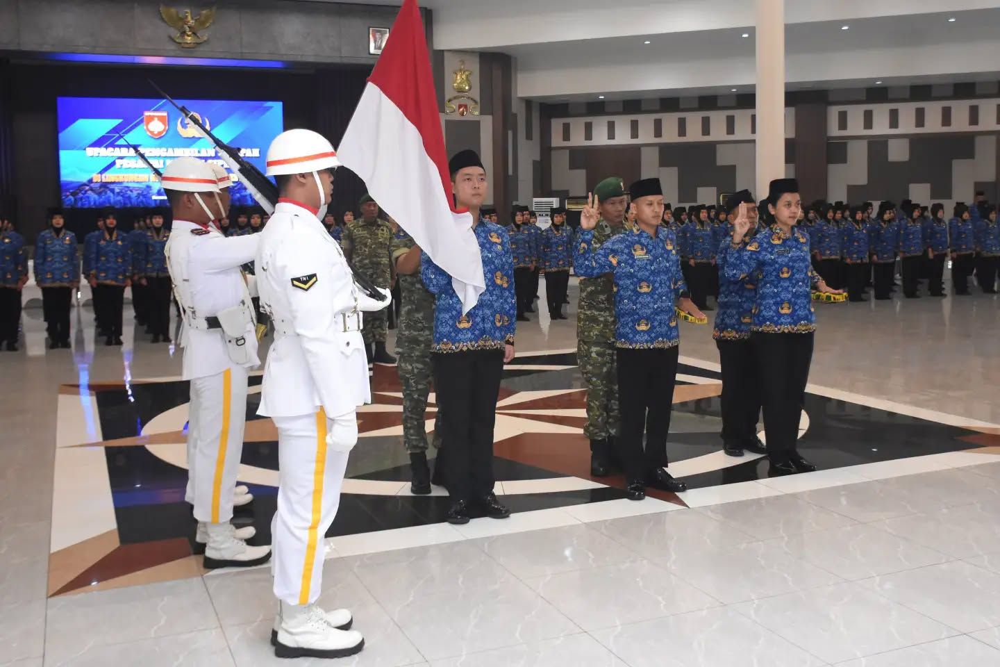Kasdam IV/Diponegoro Pimpin Pengambilan Sumpah PNS TNI AD, Teguhkan Integritas dan Profesionalisme