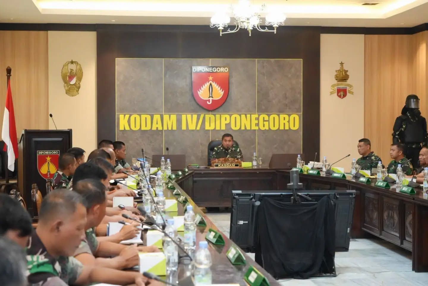 Kasdam IV/Diponegoro Terima Paparan Kesiapan Evaluasi Progjagar dan Rangkaian HUT RI, TNI, serta Kodam