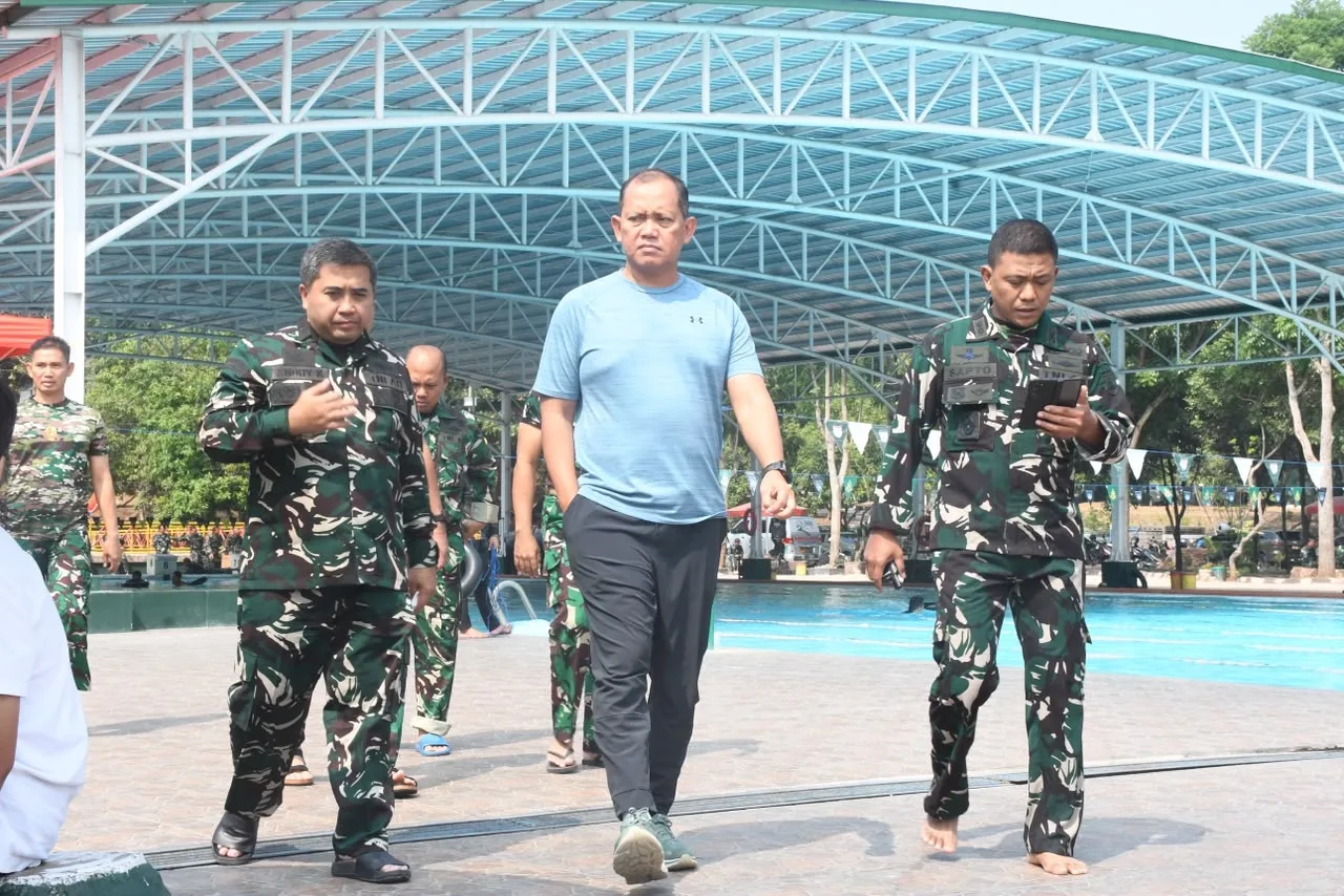 Jaga Fisik Tetap Prima, Pamen Kodam IV/Diponegoro Adu Ketangkasan dan Daya Tahan